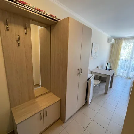 Admiral Plaza Color Apartmán Sluneční pobřeží